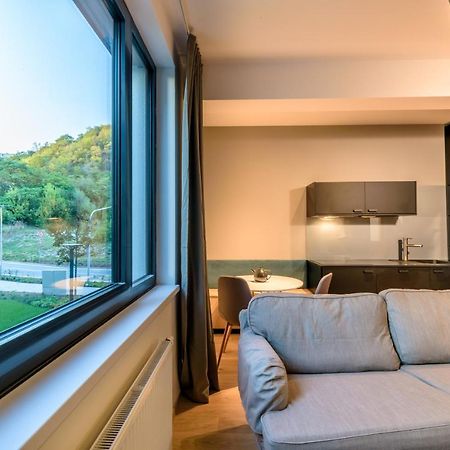 Bratislava Center, River Front, Private Parking Included Apartment Екстериор снимка